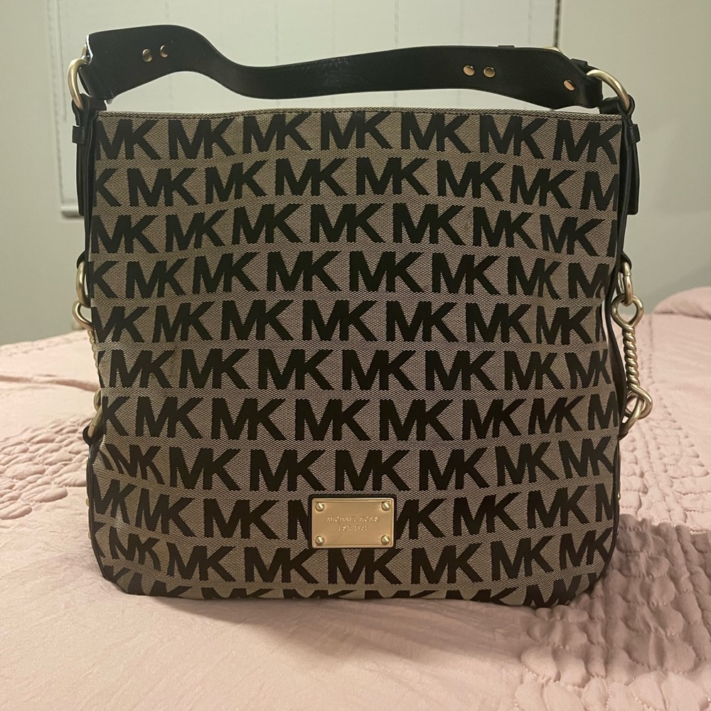 Michael Kors 1981 Tote Bag